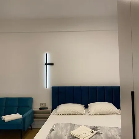Main 4 Tirana